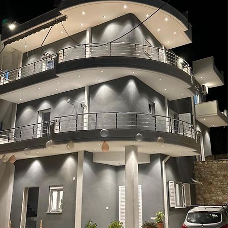 Noya Suites Sr Sarandë Eksteriør bilde