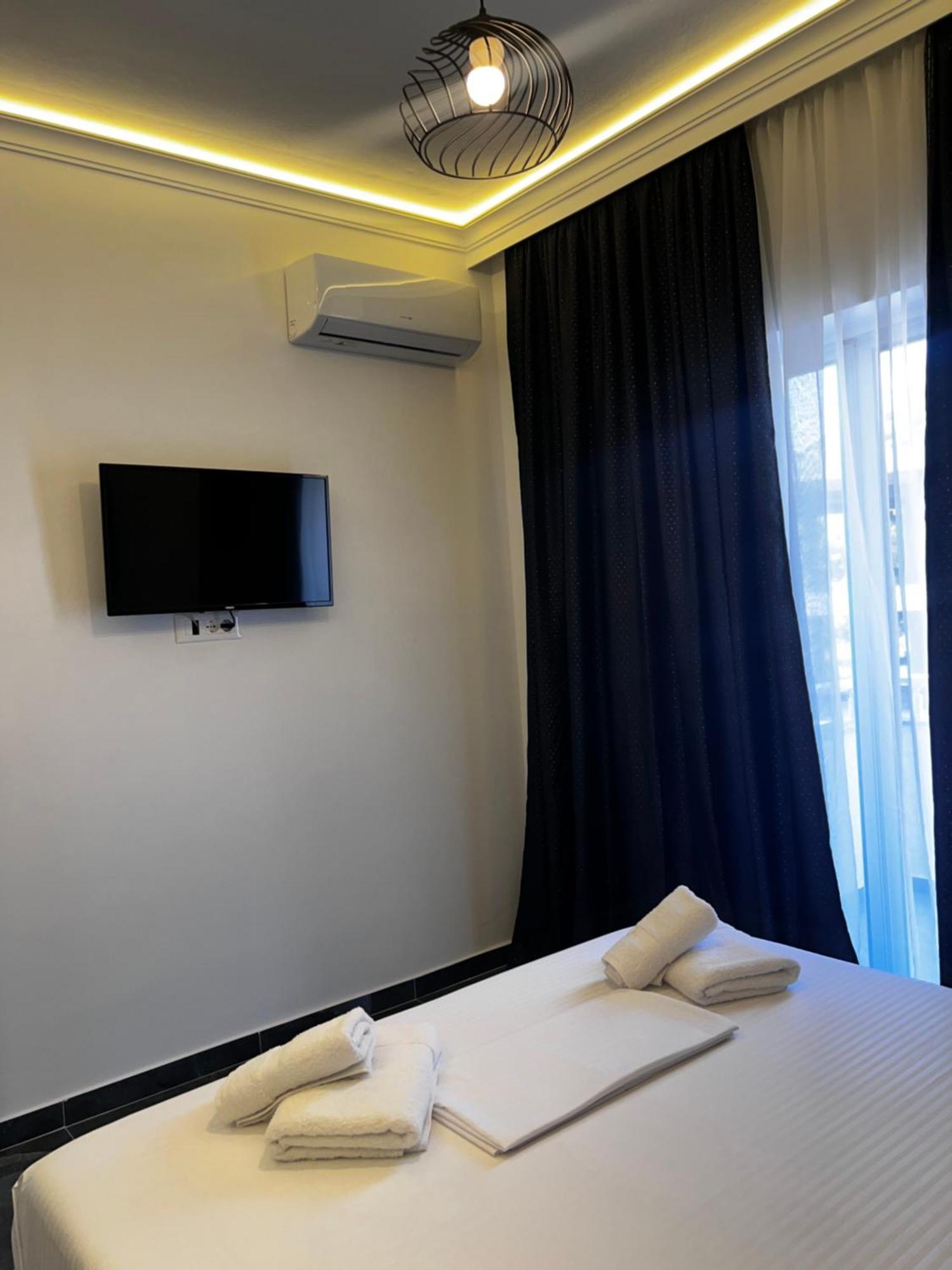 Noya Suites Sr Sarandë Eksteriør bilde