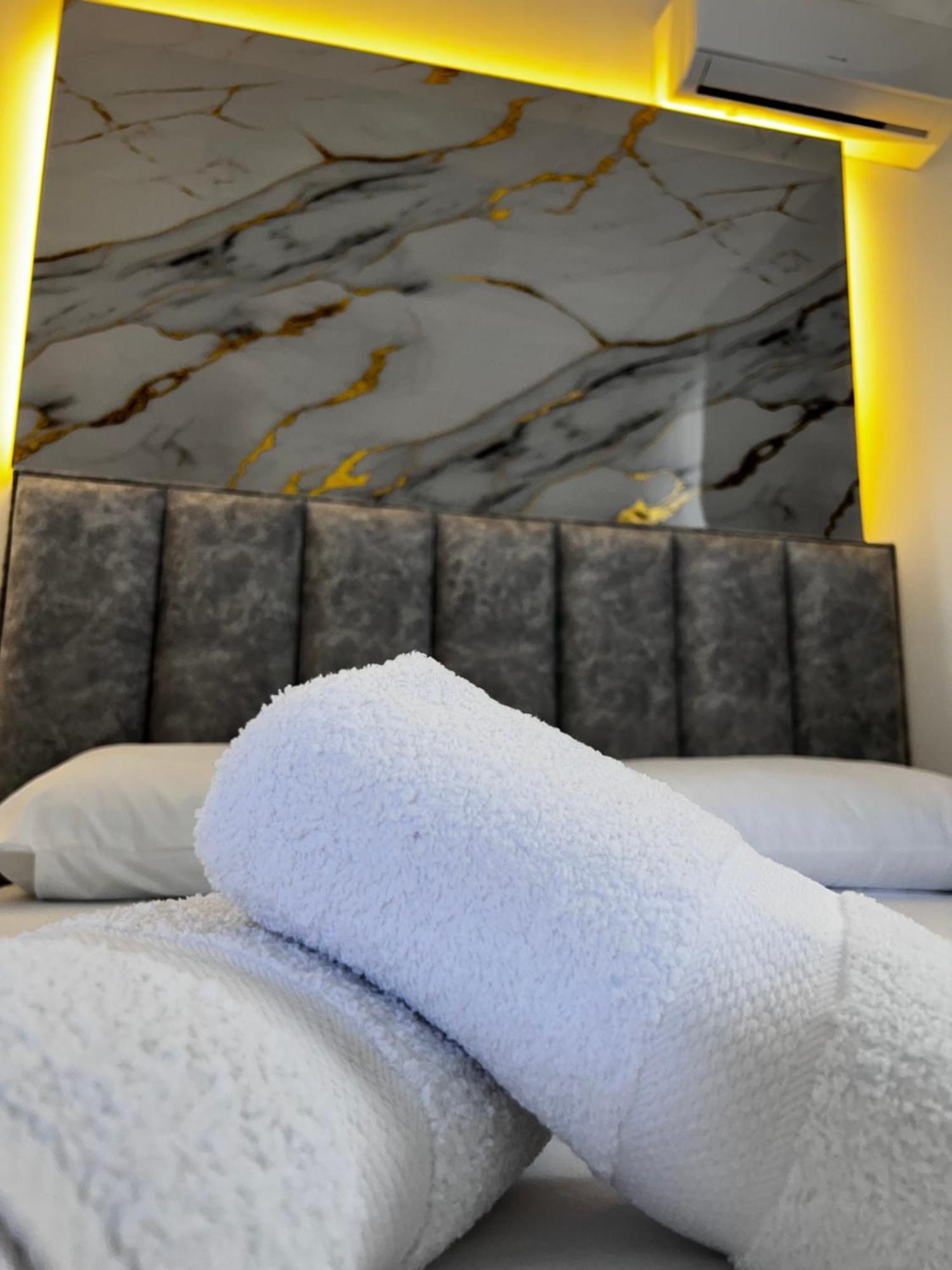 Noya Suites Sr Sarandë Eksteriør bilde
