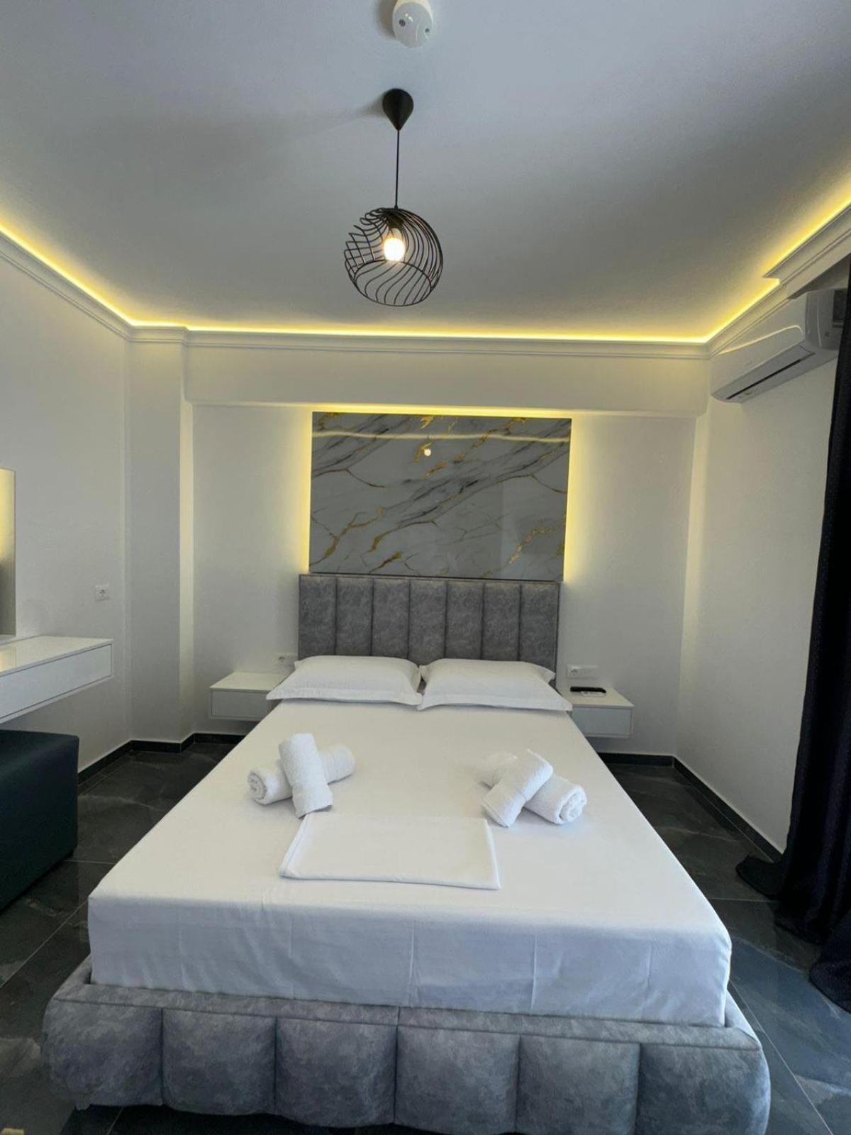 Noya Suites Sr Sarandë Eksteriør bilde