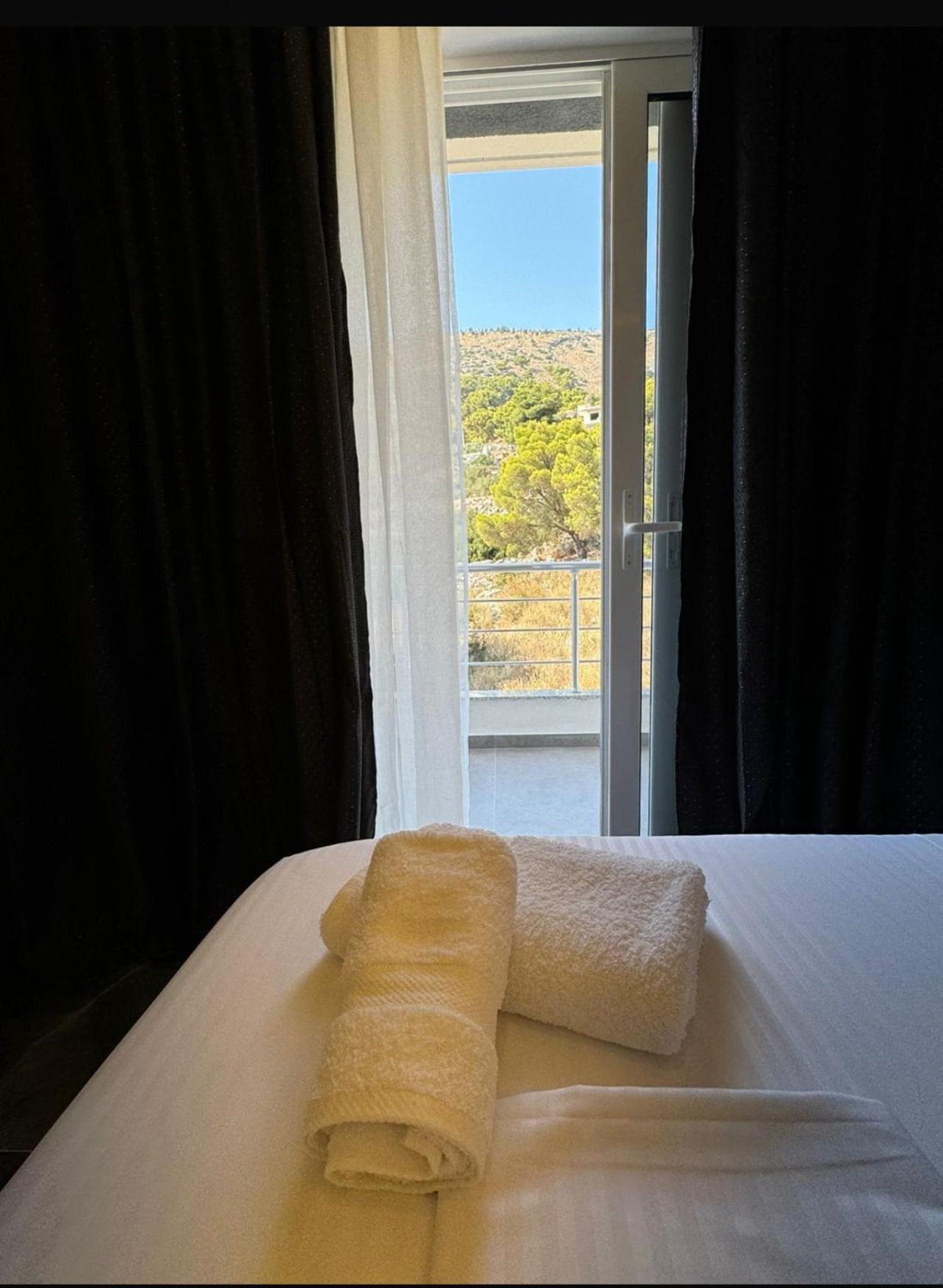 Noya Suites Sr Sarandë Eksteriør bilde