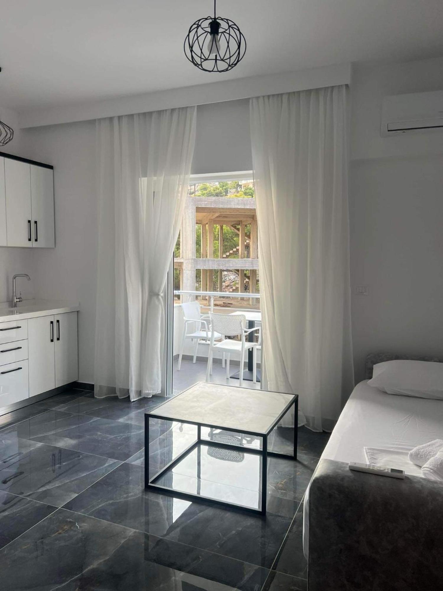 Noya Suites Sr Sarandë Eksteriør bilde